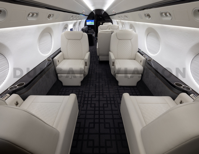 Gulfstream GIV with light cream and black interior