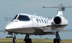 learjet_35_08_004