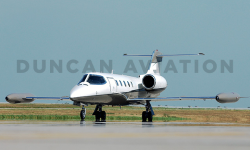 learjet_35_08_003