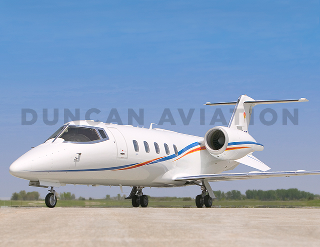 learjet_60_02_003