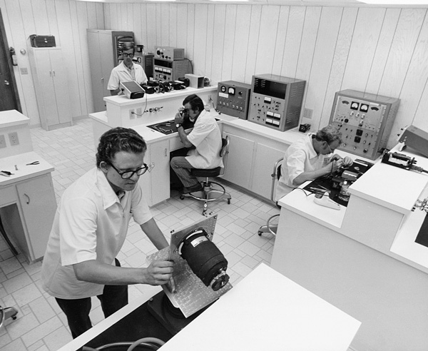 Avionics and Instruments 1966