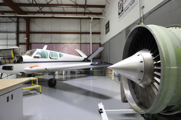 Apprentices learning in a Duncan Aviation classroom