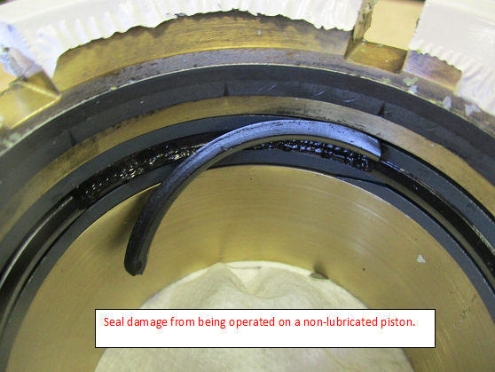 Maintaining Hydraulic Seal Integrity | Duncan Aviation
